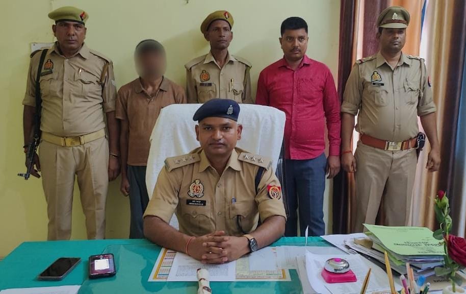 थाना राजगढ़ पुलिस द्वारा मारपीट कर घायल करने व इलाज के दौरान मृत्यु हो जाने के अभियोग से सम्बन्धित अभियुक्त गिरफ्तार