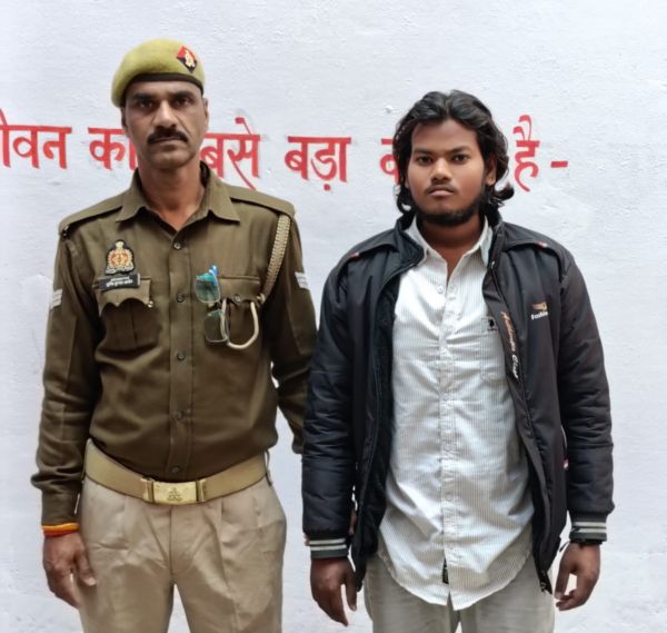 जमालपुर पुलिस द्वारा नाबालिक को भगाने के अभियोग से सम्बन्धित आरोपी गिरफ्तार