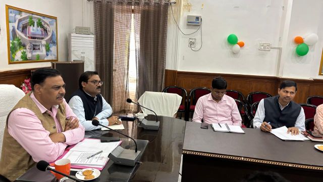 होली पर दुर्घटनाओ को रोकने मादक पदार्थ का सेवन कर वाहन चलाने वालो के विरूद्ध अभियान चलाकर करे कार्यवाही