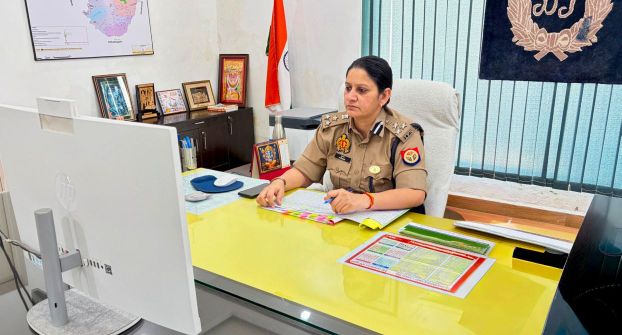 डीआईजी ने गूगल मीट कर परिक्षेत्र के पुलिस अधीक्षकों संग की मासिक अपराध समीक्षा