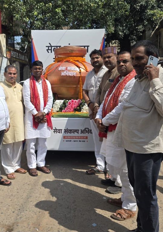 पीएम मोदी जी के जन्मदिवस पर दीपोत्सव एवं काशी से वडनगर गुजरात यात्रा का किया स्वागत