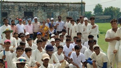 गणपति बप्पा के जयकारों के साथ स्थापित गणेश प्रतिमा का विसर्जन; पांचवें दिन हवन-पूजन व आरती के बाद गढ़ई नदी में किया गया प्रतिमा विसर्जन